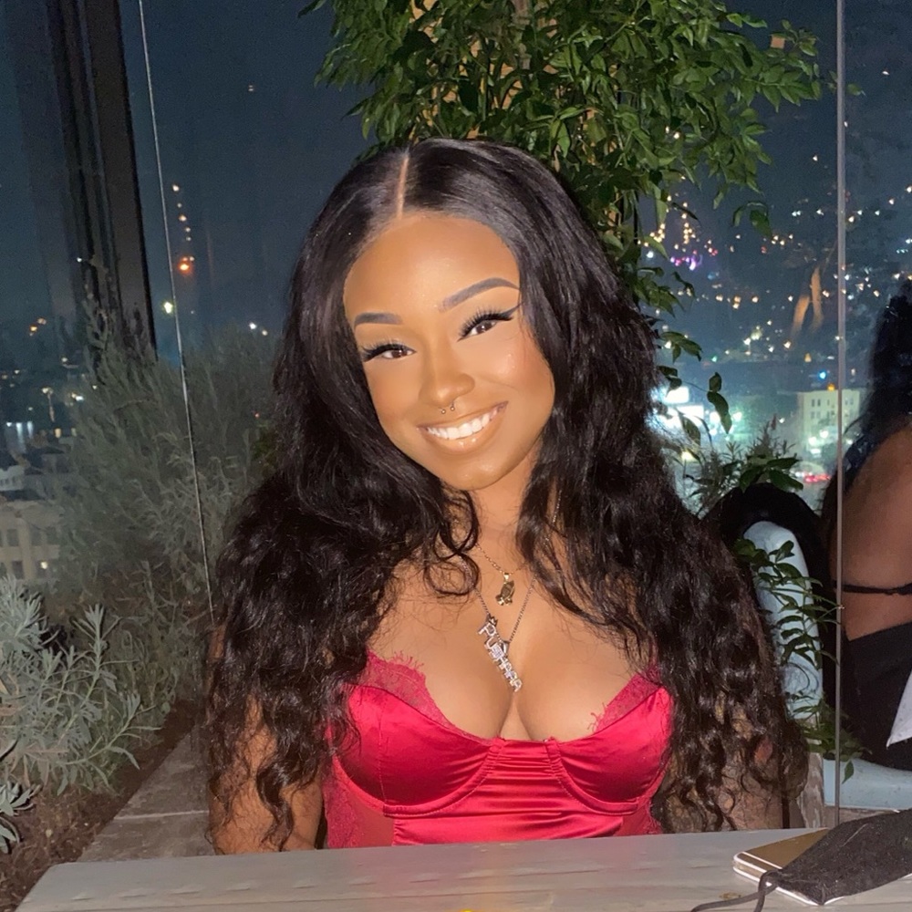 Meet your Posher, Pushaaa